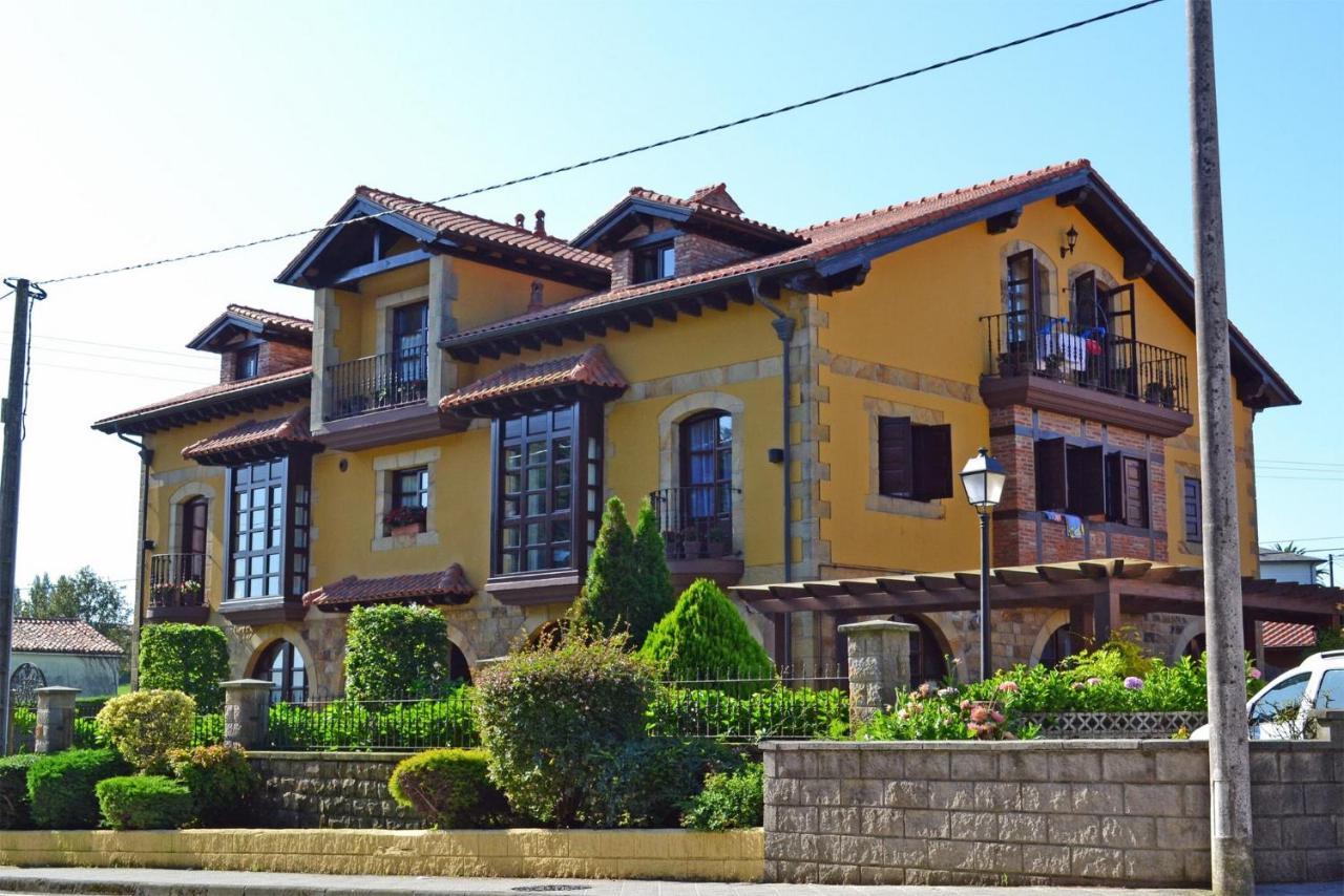 Posada La Leyenda Santillana del Mar Exterior foto